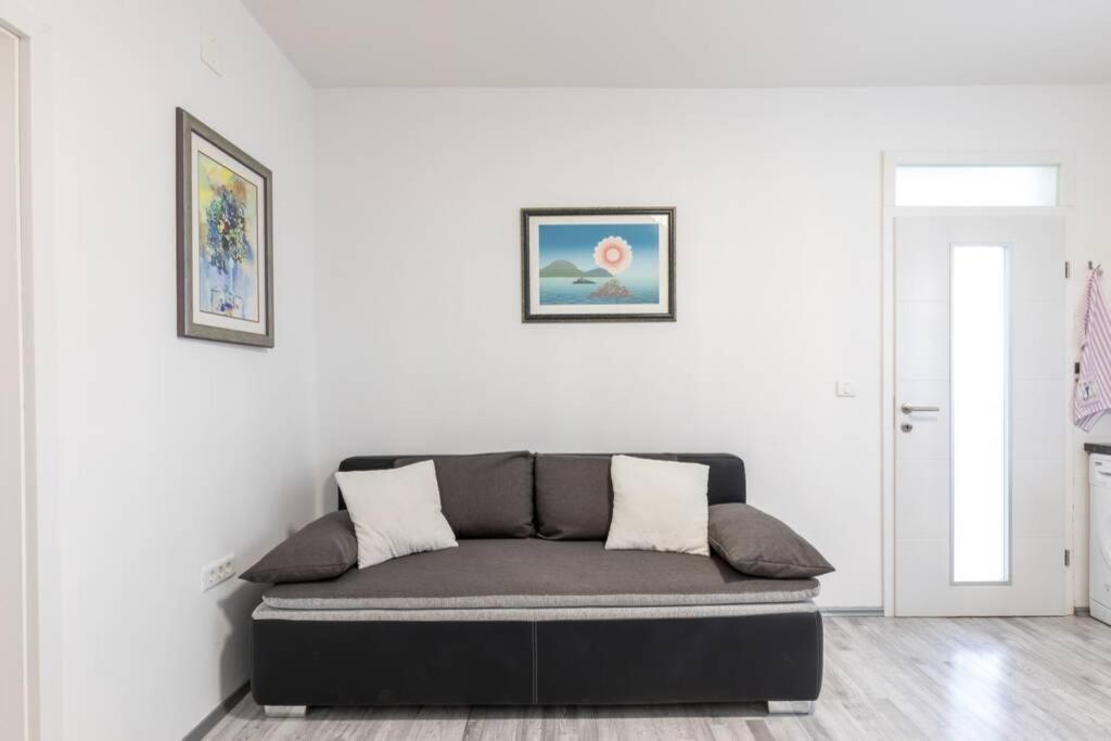 Apartman Buki **** สปลิท ภายนอก รูปภาพ