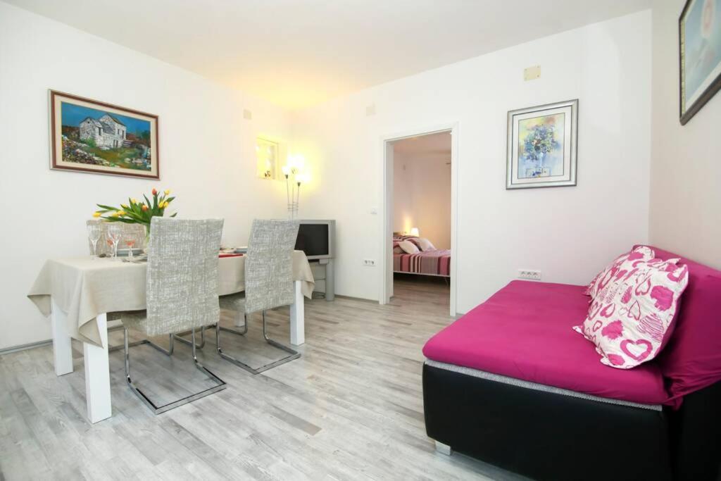 Apartman Buki **** สปลิท ภายนอก รูปภาพ