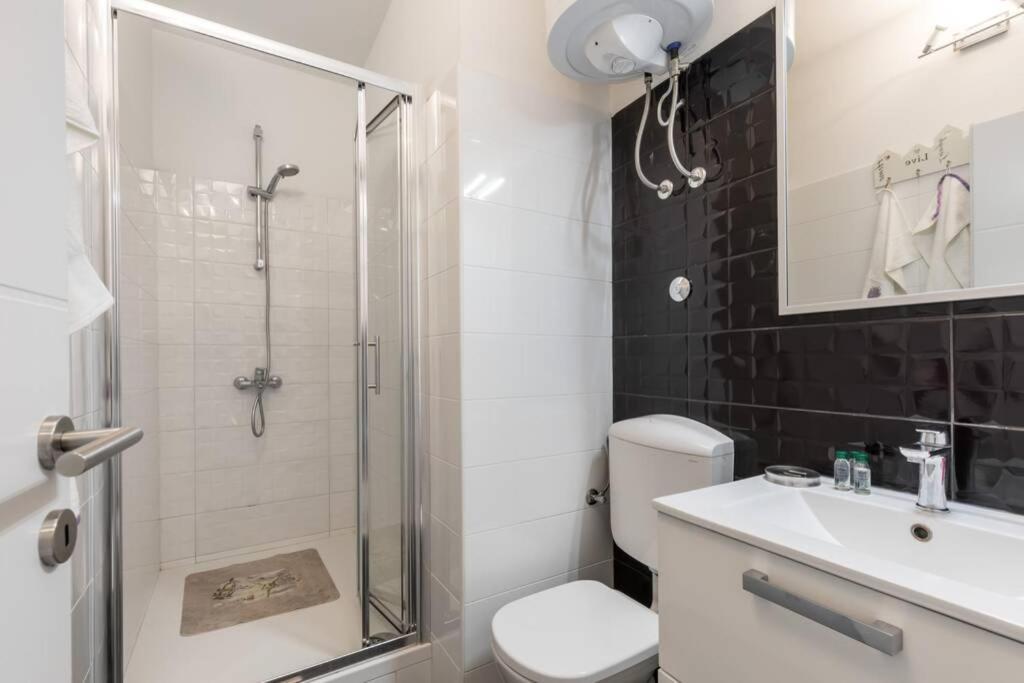Apartman Buki **** สปลิท ภายนอก รูปภาพ